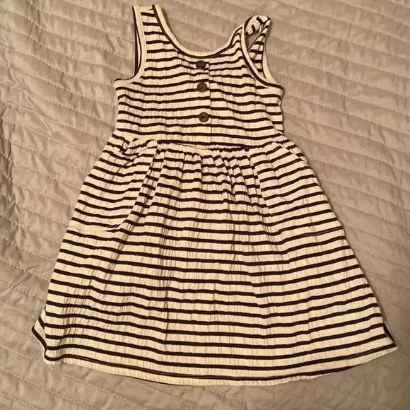 Girls 2t bundle - swim/dresses/pjs - all great condition - Picture 11 of 15